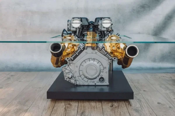 E36F-016 image 5 Lamborghini Huracán V10 Engine Coffee Table
