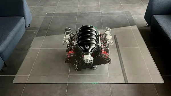 E36F-036 image 6 Maserati V8 Engine Coffee Table
