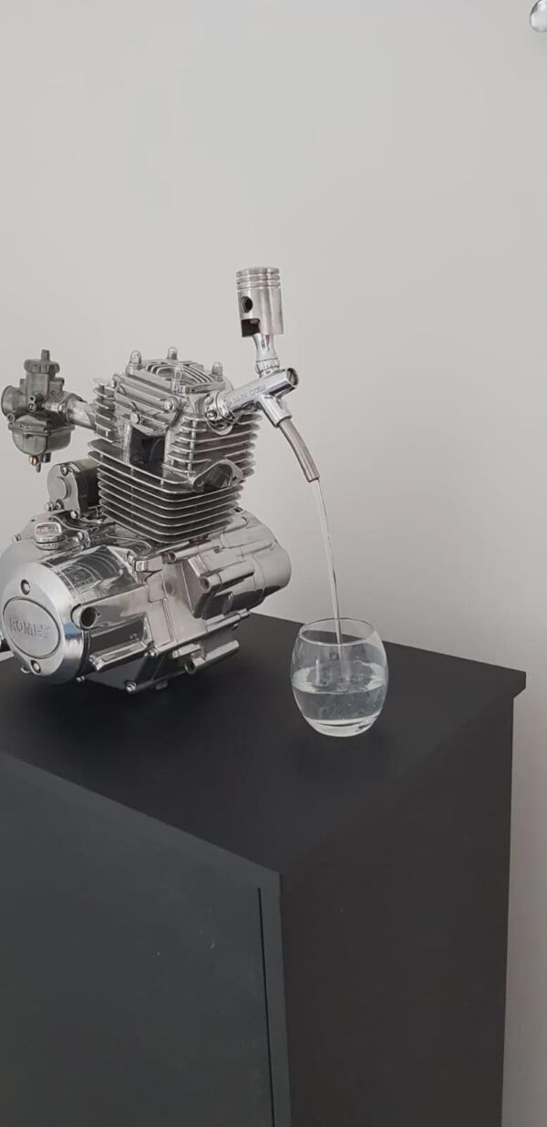Automotive Drink Dispenser with Cooler