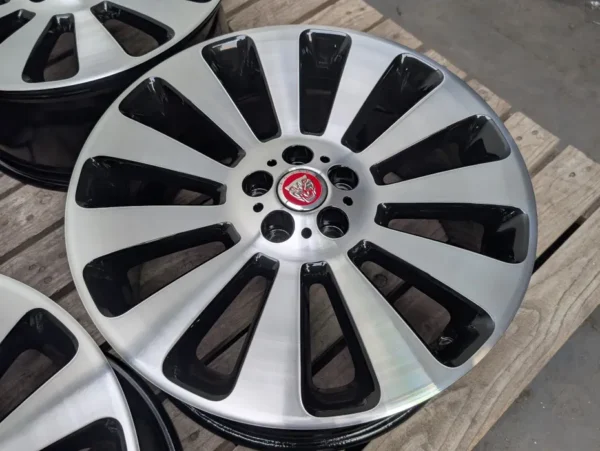 E36K-007 image 2 Jaguar XF Ford Volvo 19" 5x108 8.5J ET49