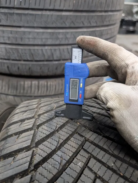 Minerva All Season Master All-season Tyre Pair 235/45/19