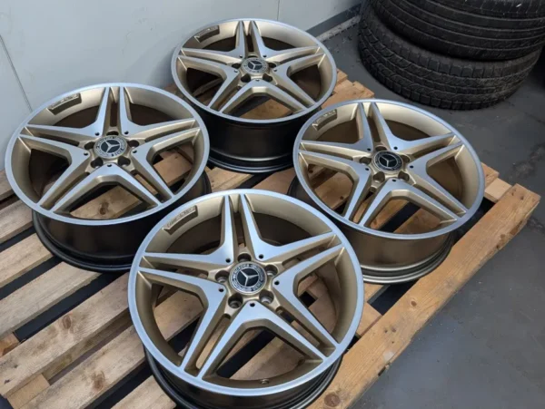 E36K-011 image 6 Mercedes A176 18" 5x112 AMG A Class CLA 7.5J ET52