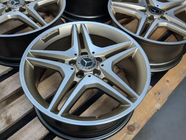 E36K-011 image 7 Mercedes A176 18" 5x112 AMG A Class CLA 7.5J ET52