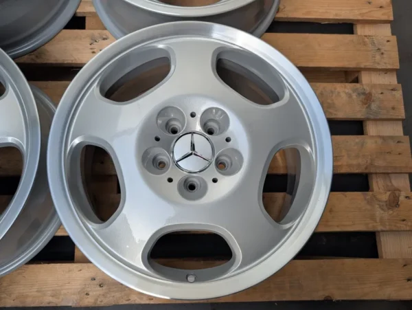 Mercedes Monoblock 17" 5x112 W201 W210 W124 W208