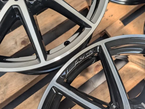 E36K-018 image 7 Mercedes AMG 18" 5x112 8J ET48 A176 A Class CLA