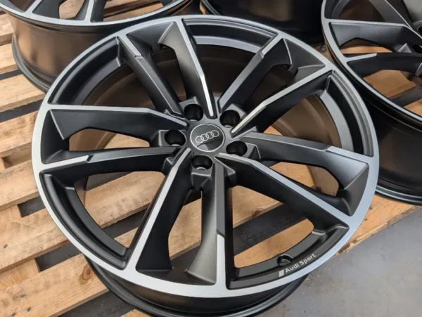 Audi A7 S7 A6 Q5 20" 5x112 8.5J ET30