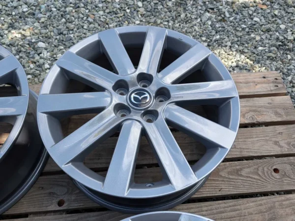E36K-024 image 5 Mazda 3 6 5x114,3 7J ET52.5