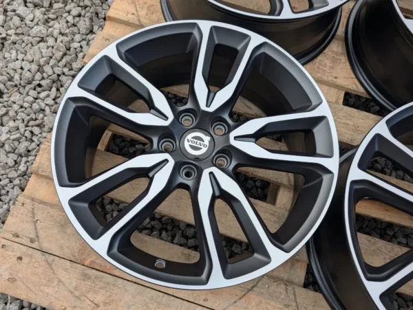 E36K-035 image 3 Volvo S60 V60 18 5x108 7.5J ET55
