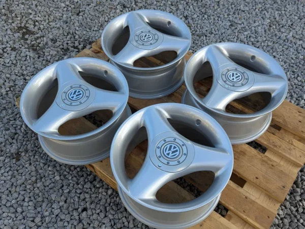 E36K-038 image 2 Dezent 15" 4x100 4x108 3spoke VW Golf Polo Jetta