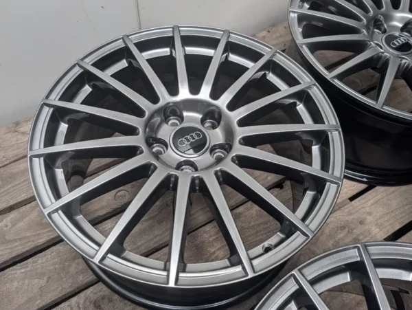 E36K-042 image 4 Audi DTM 18" 5x112 A4 A3 8J ET43
