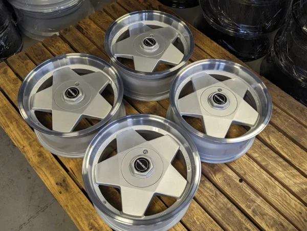 E36K-051 image 2 Borbet A 16" 5x120 BMW