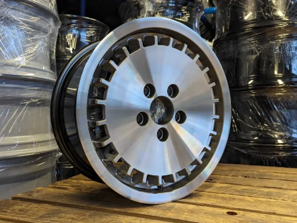 E36K-052 image 8 Mercedes VW Seat Skoda 15" 5x112 7J ET42