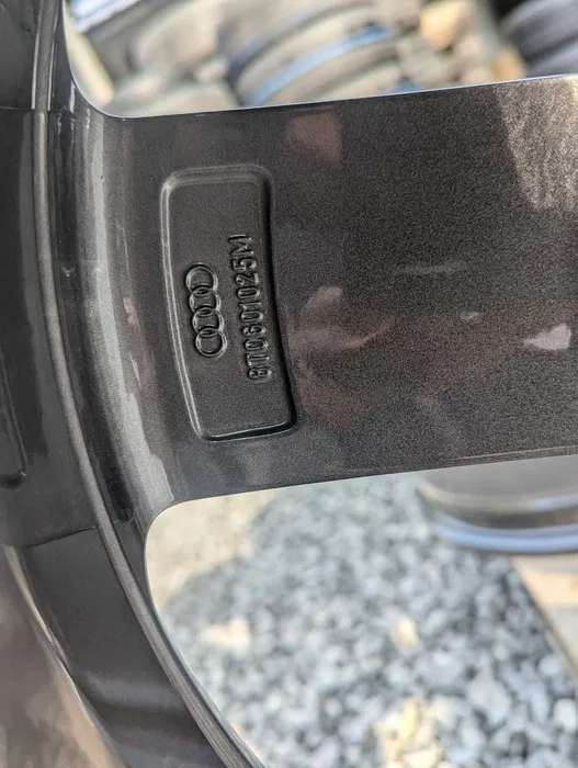 E36K-060 image 8 Audi A5 18" 8T0 Sline 8.5J ET29 OEM