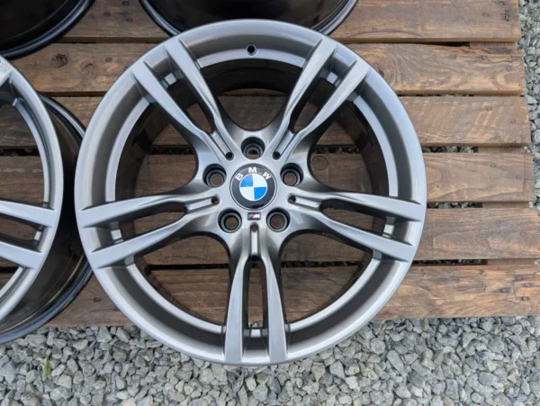 E36K-065 image 3 BMW 18" 5x120 Styling 400 M Sport F30 F31 F33
