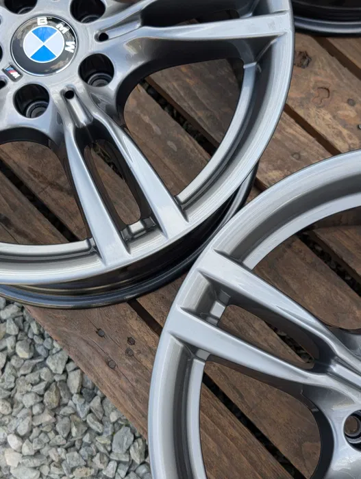 E36K-065 image 7 BMW 18" 5x120 Styling 400 M Sport F30 F31 F33