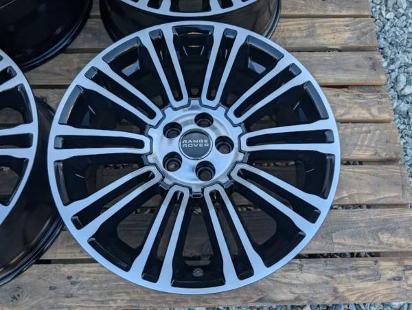Range Rover Land 19" Evoque 8J ET45 5x108