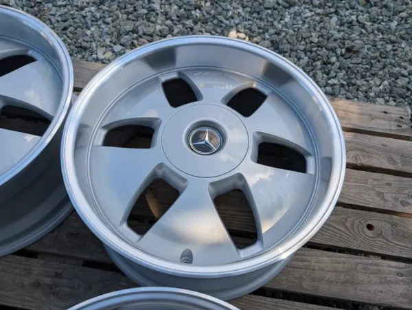 OZ Mae 18" 5x112 Mercedes AMG SL CL SEC R129 W126