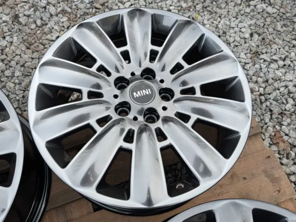 Mini Cooper Countryman 18" 7.5J ET51 5x120