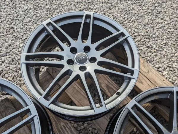 Audi 20" 5x112 ET33 8R0 Q5 A5 A6 A8