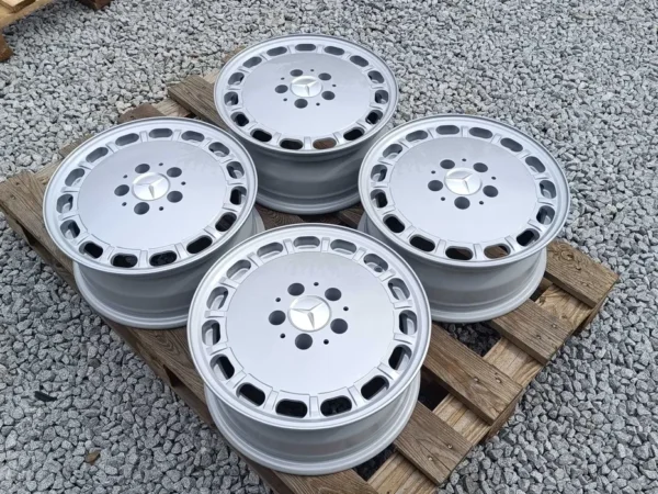 Mercedes Gullideckel 15" W126 6.5J