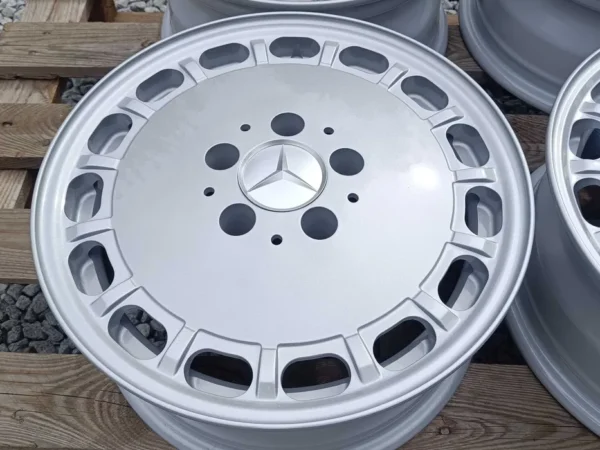 Mercedes Gullideckel 15" W126 6.5J