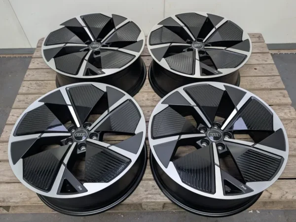Audi Q4 RS 21" 5x112 Sline 89A 8.5J ET40 9J ET42