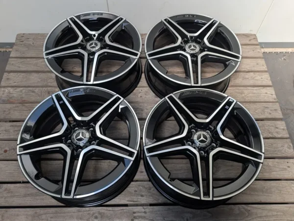 E36K-086 image 1 Mercedes GLB 19" 5x112 7.5J ET53 A247