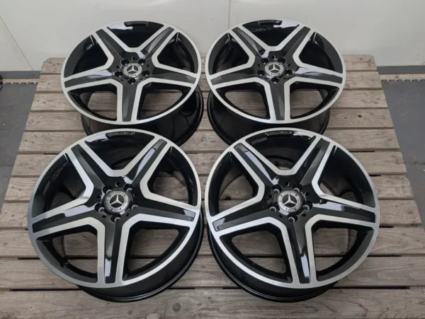 E36K-088 image 1 Mercedes GL ML GLE 20" 9J ET57 5x112 AMG