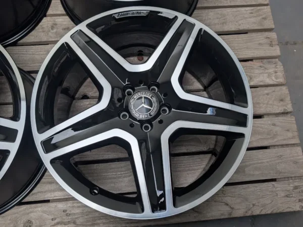 E36K-088 image 2 Mercedes GL ML GLE 20" 9J ET57 5x112 AMG