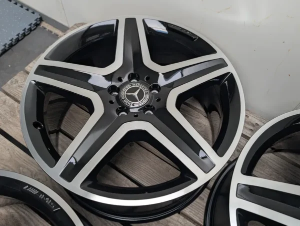 E36K-088 image 5 Mercedes GL ML GLE 20" 9J ET57 5x112 AMG
