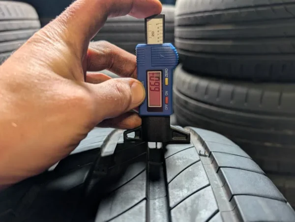 Tyres lato Michelin Primacy 4 235/45/19 pair