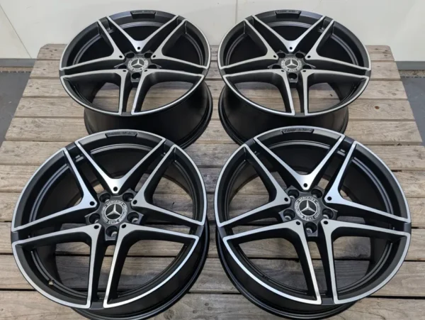 Mercedes C63 C63s 19" 5x112 AMG