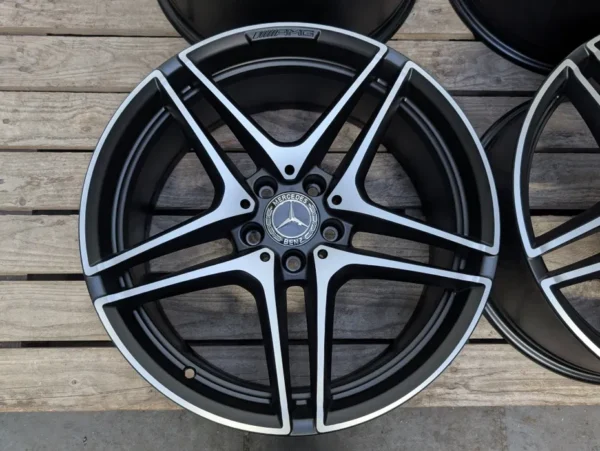 Mercedes C63 C63s 19" 5x112 AMG
