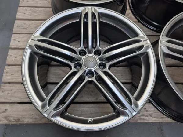 E36K-096 image 3 Audi 20" 5x112 4H0 A6 A8 Audi Sport Sline