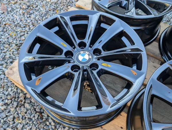BMW 17" F10 F11 8J IS30