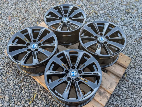 BMW 17" F10 F11 8J IS30