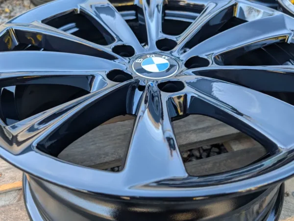 BMW 17" F10 F11 8J IS30