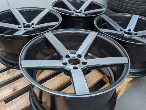 Vossen 20" 10J ET35 Concave VW Audi Mercedes Skoda