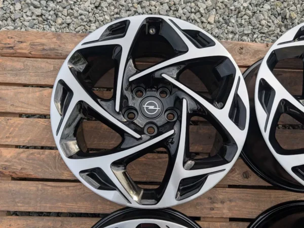 Opel Insignia OPC 19" 5x120 8.5J ET41