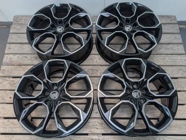 E36K-107 image 2 Skoda Octavia RS Xtreme 19" 5x112 7.5J ET51