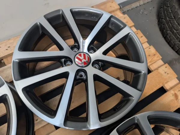 E36K-113 image 5 VW Golf Jetta Caddy 18" 5x112 7.5J ET51