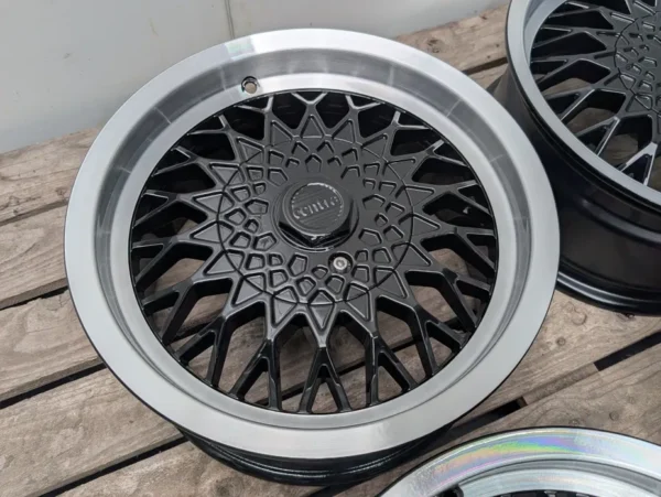 Centra Mercedes 15" 5x112 W124 W123 R107 7J ET28