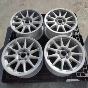 Mercedes Carlsson 1/16 16" 5x112 8.5J W201 W124 EVO