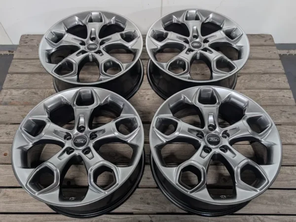 Ford Kuga 19" Mondeo Escape 5x108 8J ET52.5