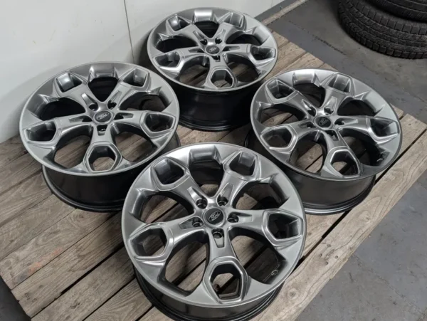 Ford Kuga 19" Mondeo Escape 5x108 8J ET52.5