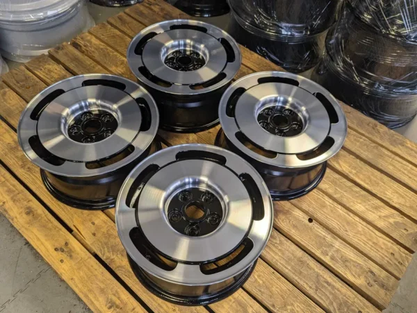 VW T4 Multivan Caravelle 15" 5x112