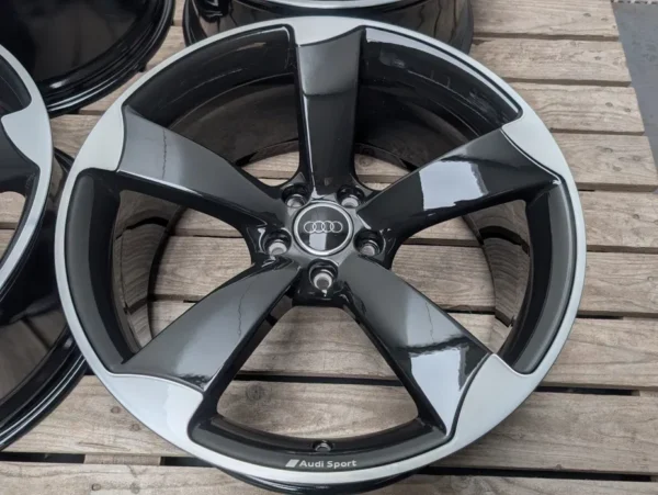 Audi S5 RS5 20" Rotor 8T0 ET26 9J