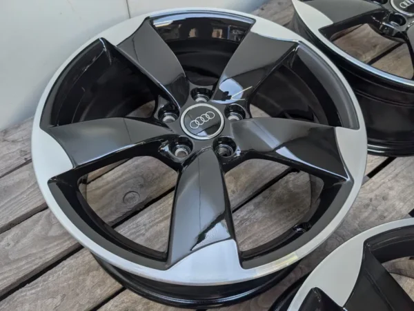 Audi Rotor 18" A3 8V 8P 5x112 7.5J ET54
