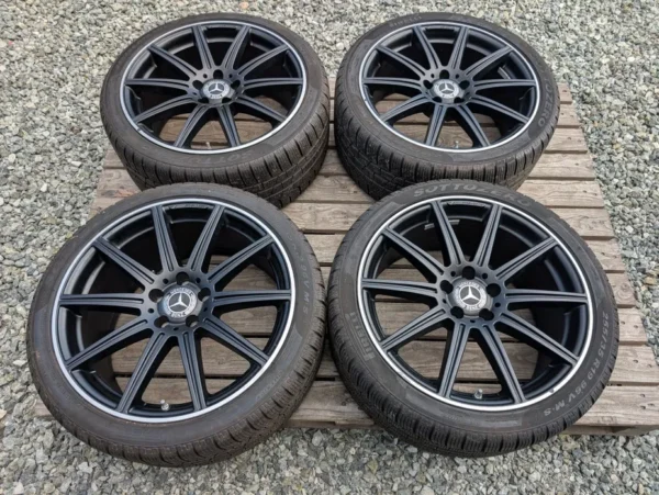 E36K-155 image 1 Mercedes AMG E63 E63S 19" 5x112 9J ET37