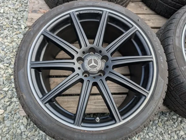 E36K-155 image 3 Mercedes AMG E63 E63S 19" 5x112 9J ET37